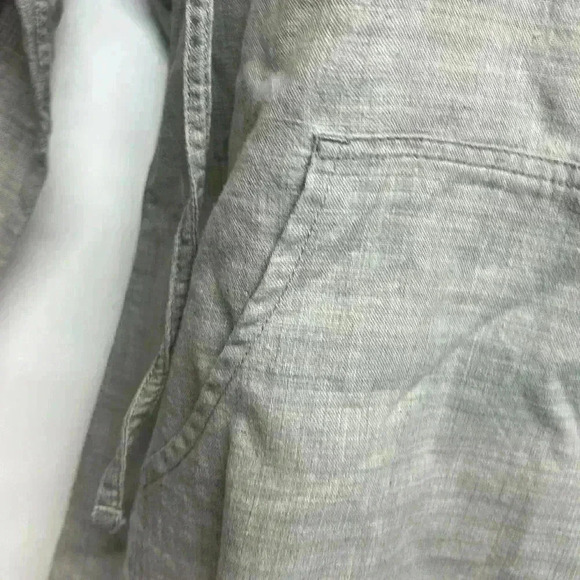 The transcendent design 100% cotton, long sleeve hooded shirt size medium - Picture 3 of 8